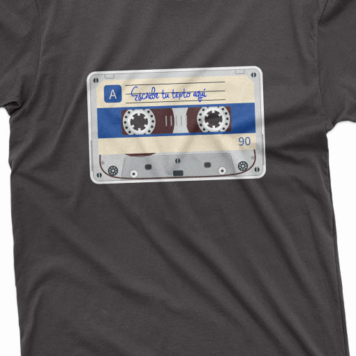 Camiseta Negra con Cassette azul